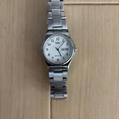 CASIO 腕時計 シルバー