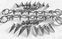 【新商品】　シルバー クロックスアクセサリー ジビッツ スタッズ トゲトゲ