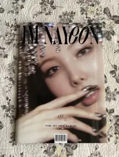 IM NAYEON 1ST MINI ALBUM 03