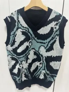 SHEIN M ノースリーブニット