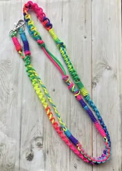 ショルダーストラップ