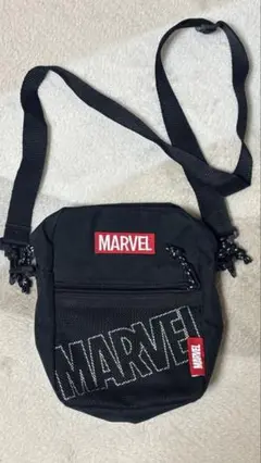 MARVEL 刺繍付き ロゴあり ショルダーバッグ