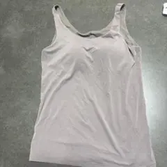 ユニクロ　ブラトップ