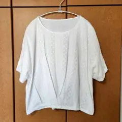 【新品】大きいサイズ3Ｌ　ホワイト レース風 半袖Tシャツ　ゆったり　体型カバー