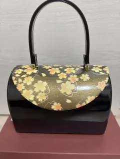 Item thumbnail for item 5619aa8b-1350-4464-9008-8b1bfaa67af9