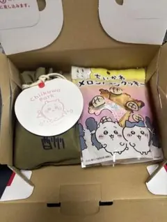 新品未開封　ちいかわパーク 報酬袋クッキー　ちいかわメロンパンクッキー　各１点