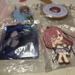 五等分の花嫁　中野三玖　グッズセット　缶バッジ　アクキー　アクスタ　ごとよめ