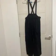 ブラックサロペット　GU