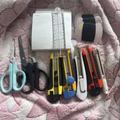 文房具セット カッターナイフ はさみ メモ帳　定規