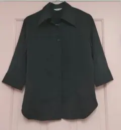 ブラック 七分袖シャツ