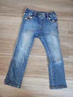 Item thumbnail for item aff96889-d0c5-42f6-870c-ee7373671fe0