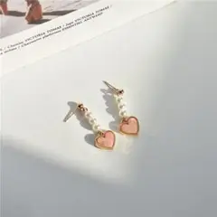 Item thumbnail for item 0a00d538-56ed-4aa3-a48d-3b757fba828f