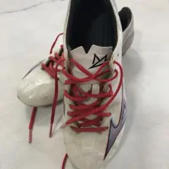 Mizuno アルファ　サッカーさスパイク•ホワイト/レッド　size23.5