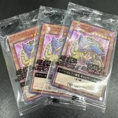 セブンイレブン　ブラックマジシャンガール　3枚