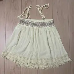 ローリーズファーム　刺繍入りコットンキャミソール　イエローM