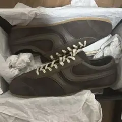 【Dries Van Noten】スエード スニーカー レースアップ 黒 白 レースアップ Dries Van Noten(ドリス ヴァン ノッテン