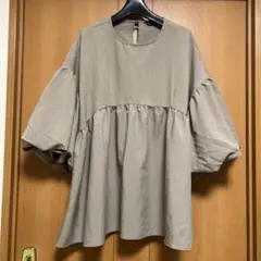 【新品】GALLORIAフリル付チュニック【値下げ】