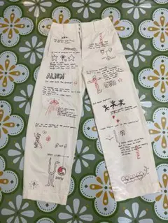 最終値下げ！タトゥー風　ハンドプリント　手描きアート エイリアン テーマ パンツ