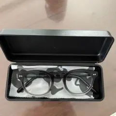 Item thumbnail for item cce3f8b1-a2b2-4337-9cf8-a89b9f94c087