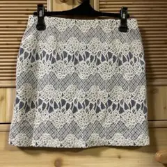 セシルマクビー　スカート　Mサイズ