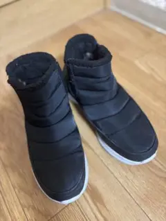 Item thumbnail for item ab7e9935-c334-4327-8d72-6522603d8d58