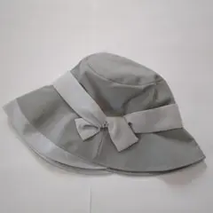 リボン付きグレー バケットハット