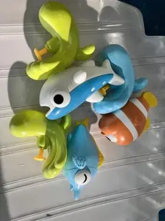 カラフルな魚おもちゃセット