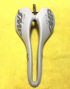 SELLE SMP セラエスエムピー F20C サドル ホワイト