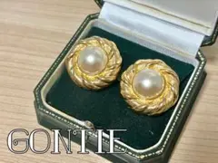 Item thumbnail for item 94cf0acf-ad8d-4db7-813a-7a11ff1a2c8e
