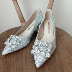新品未使用品 RUNNING & HEELS シルバー グリッターパンプス