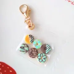 チョコミントドーナツ ミニチュアチャーム