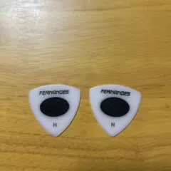 FERNANDES フェルナンデス ピック 2枚セット ホワイト