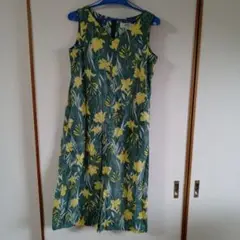未着用 花柄ノースリーブロングワンピース