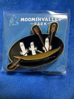 ムーミンバレーパーク　限定　ノベルティ　ピンバッジ　非売品　ニョロニョロ