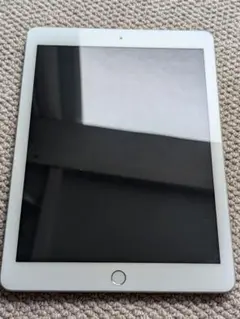 Apple iPad 第6世代 32GB WIFI + セルラーSIMフリー