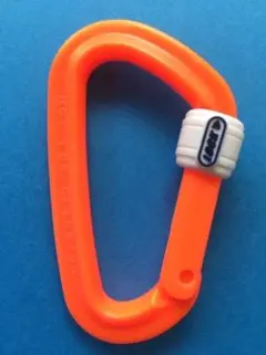 BBC★YKKカラーカラビナ★（大）★蛍光オレンジ☆新品即納！ ロック機能付き