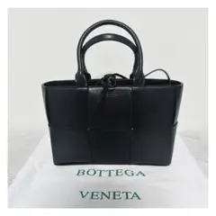 BOTTEGA VENETA アルコ トートバッグ