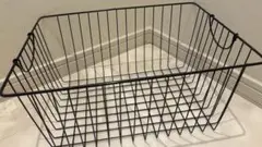 ブラック金属バスケット ハンドル付き