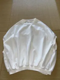 オーバーサイズ ホワイト スウェット