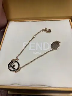 フェンディ ブレスレット