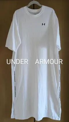極美品❢ UNDER ARMOUR ホワイトカットソーワンピース