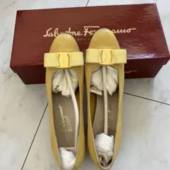 フェラガモ　VARA 6ハーフ