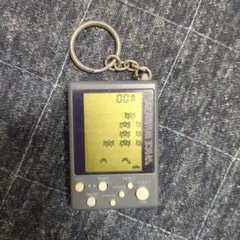 SPACE INVADERS キーホルダーゲーム