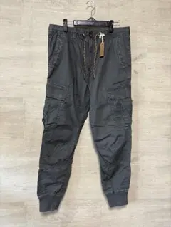 新品 アメリカンイーグル 86㎝ グレー カーゴパンツ ドローストリング付き
