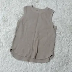 【c5195】✨美品✨UNIQLO カットソー　ノースリーブ　ブラウン