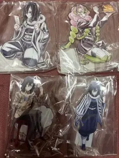 伊黒小芭内　甘露寺蜜璃　webくじ　アクスタ　セット他