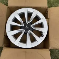 テスラ モデル3 純正19インチホイール ①