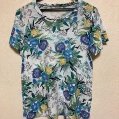 ［値下げ］Tシャツ　カットソー　トップス　新品未使用