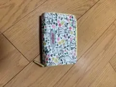 Cath Kidston（キャスキッドソン）折りたたみ財布　カード入れ