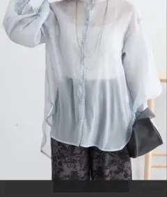 ダブルボタンシアーシャツ